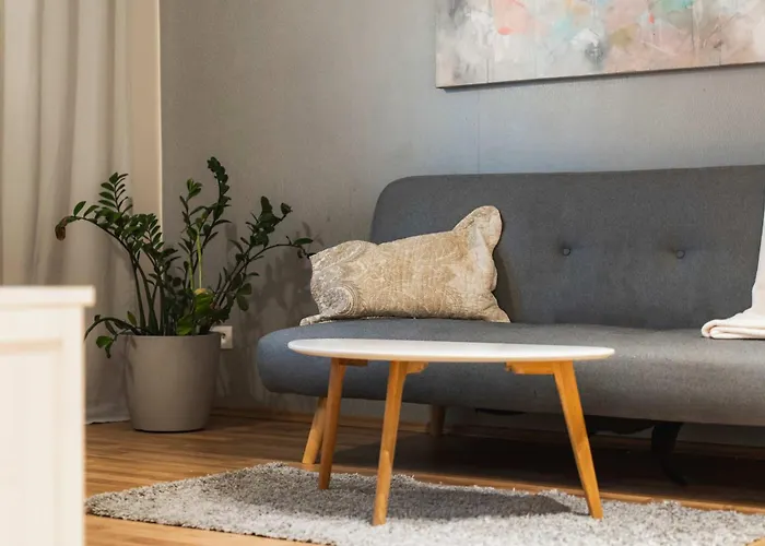 Stylish Designer With Free Street Parking Apartmán *