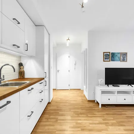 아파트 Stylish Designer With Free Street Parking 브라티슬라바